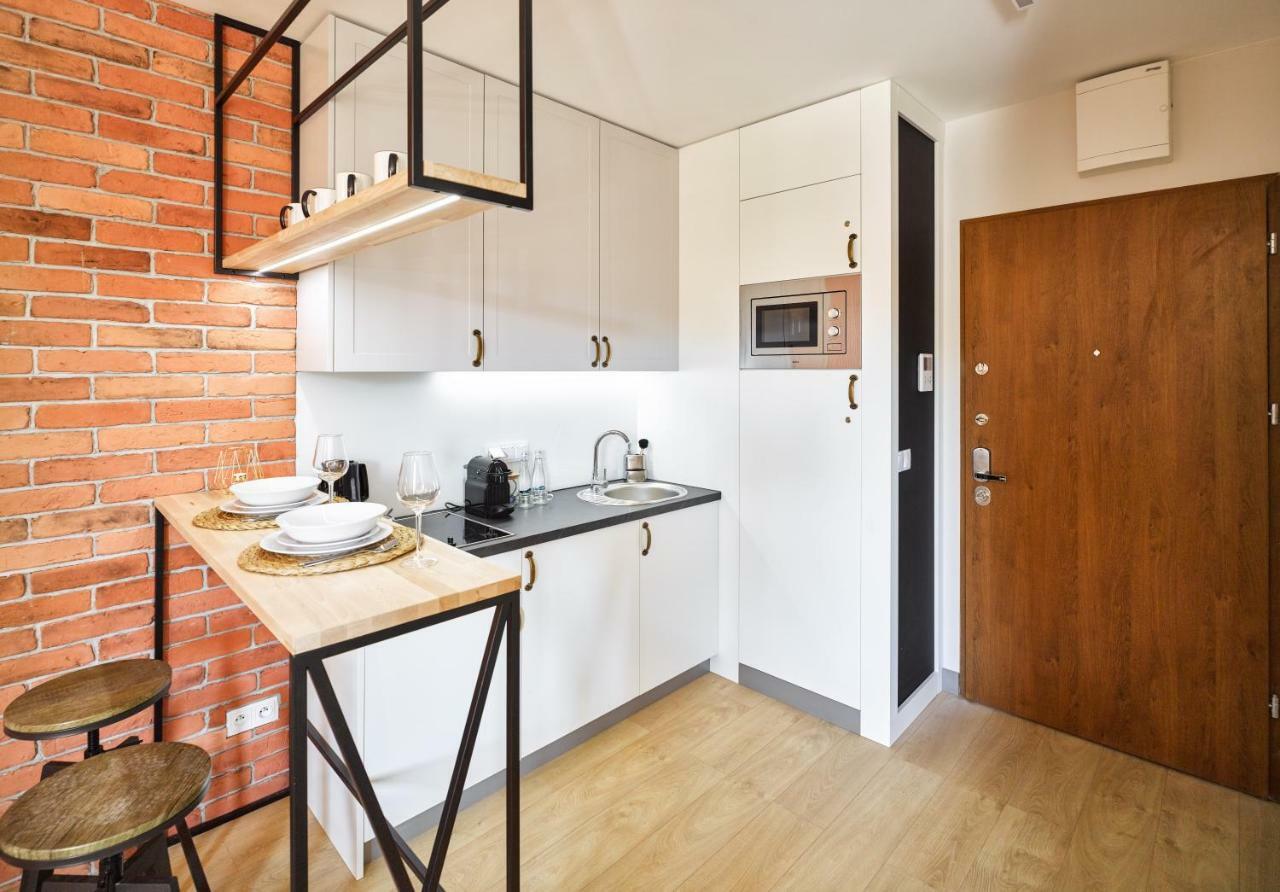 Atelier Apartamenty Praga No. 4 Варшава Экстерьер фото